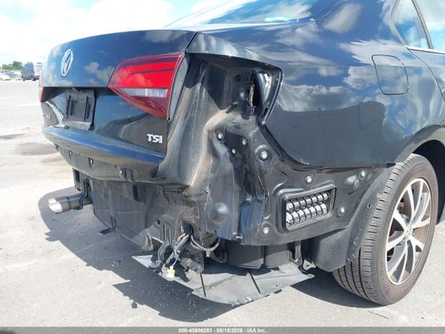 2017 VOLKSWAGEN JETTA 1.4T SE 18