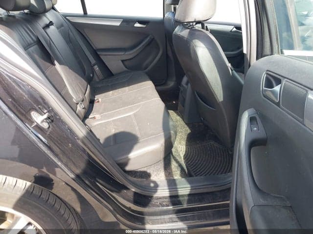 2017 VOLKSWAGEN JETTA 1.4T SE 8