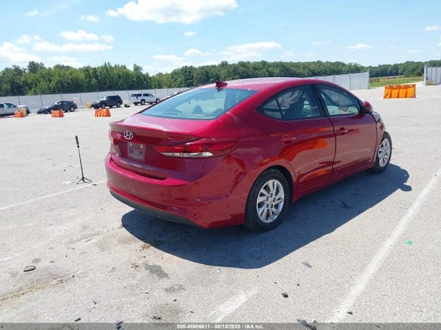 2017 HYUNDAI ELANTRA SE 4