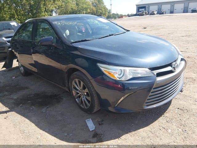 2017 TOYOTA CAMRY XLE 1