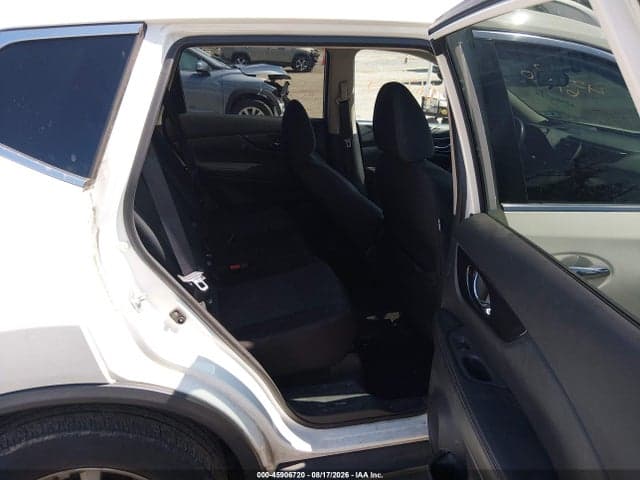 2018 NISSAN ROGUE SV 8