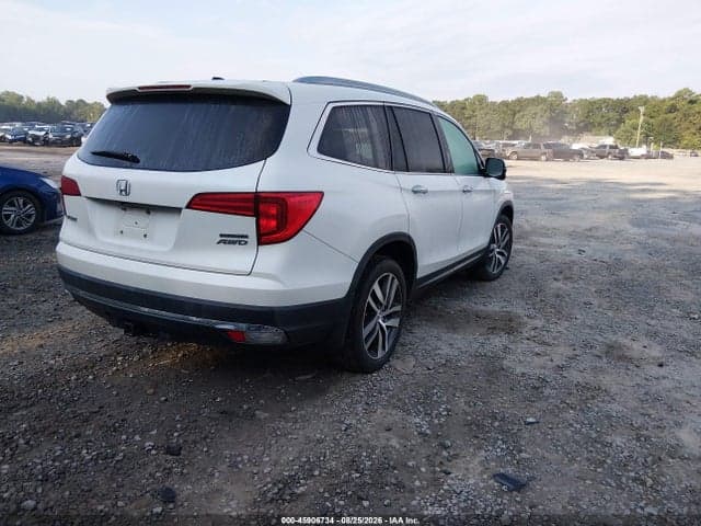 2017 HONDA PILOT TOURING 4