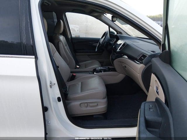 2017 HONDA PILOT TOURING 5