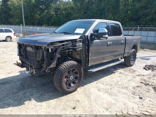 2021 FORD F-250 LARIAT 2