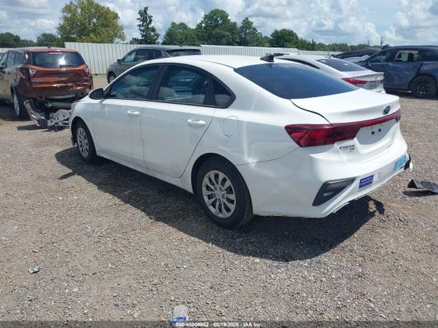2021 KIA FORTE FE 3