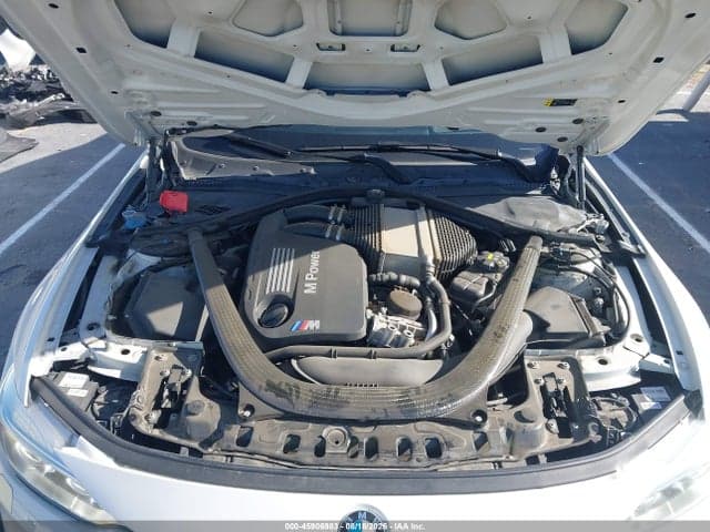 2017 BMW M4 10