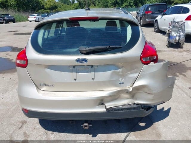 2017 FORD FOCUS SE 6