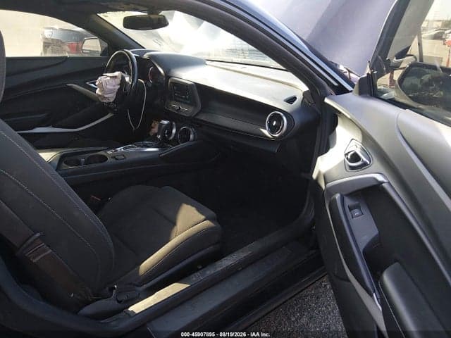 2017 CHEVROLET CAMARO 1LT 5