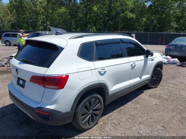 2022 VOLKSWAGEN TAOS 1.5T S 4