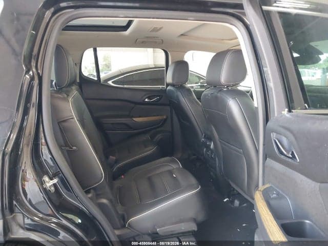 2017 GMC ACADIA DENALI 8