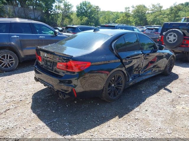 2019 BMW M5 COMPETITION 4