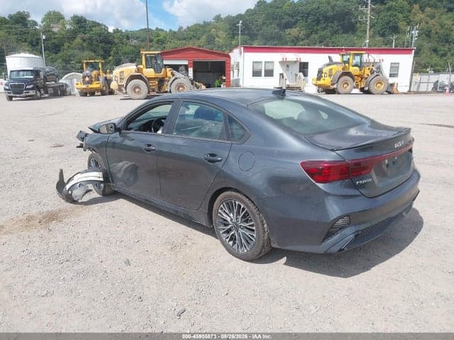 2024 KIA FORTE GT-LINE 3