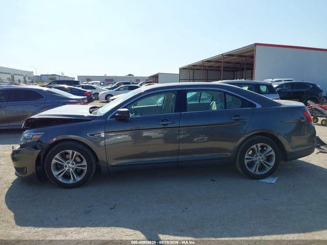 2017 FORD TAURUS SE 14