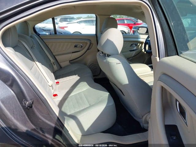 2017 FORD TAURUS SE 8