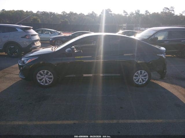 2022 HYUNDAI ACCENT SE 14