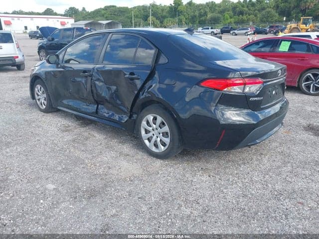 2022 TOYOTA COROLLA LE 3