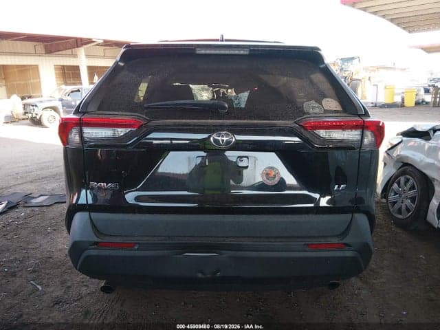2021 TOYOTA RAV4 LE 16
