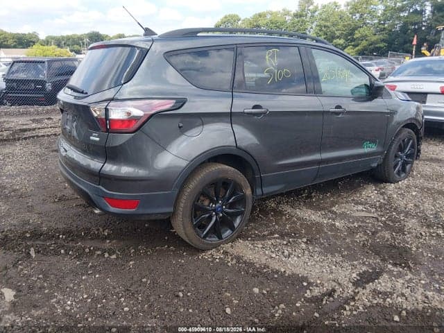 2018 FORD ESCAPE SE 2