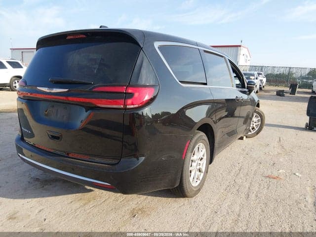 2025 CHRYSLER PACIFICA SELECT 4