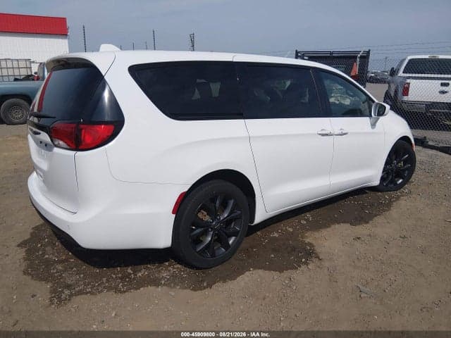 2020 CHRYSLER PACIFICA TOURING 4