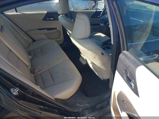 2017 HONDA ACCORD EX-L V6 8
