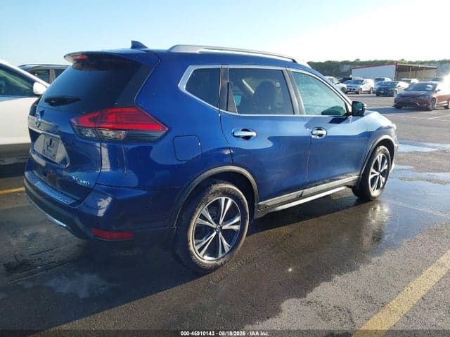 2017 NISSAN ROGUE SL 4