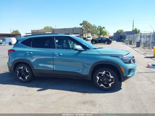2025 KIA SELTOS EX 3