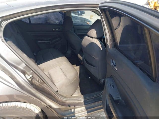 2019 NISSAN ALTIMA 2.5 S 8