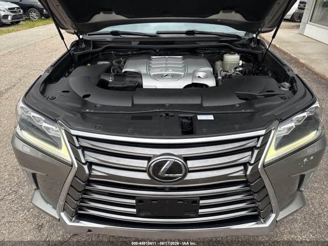 2018 LEXUS LX 570 THREE-ROW 10