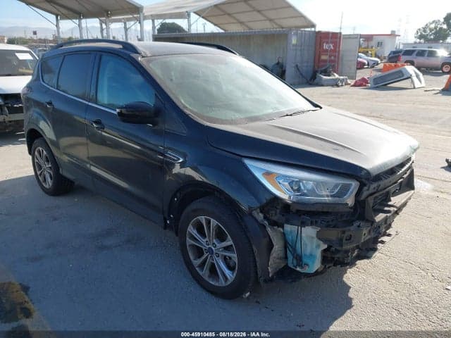 2017 FORD ESCAPE SE 1