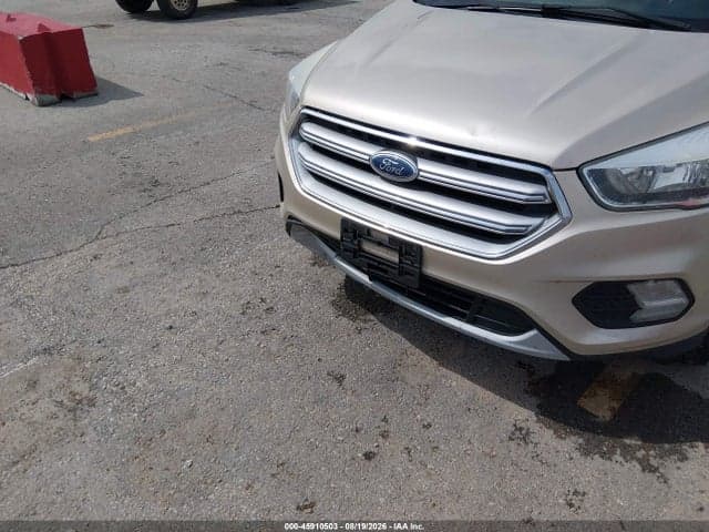 2017 FORD ESCAPE SE 13