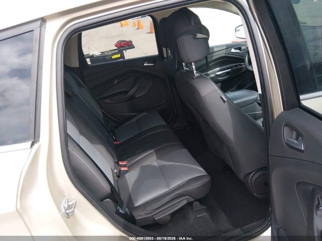 2017 FORD ESCAPE SE 8