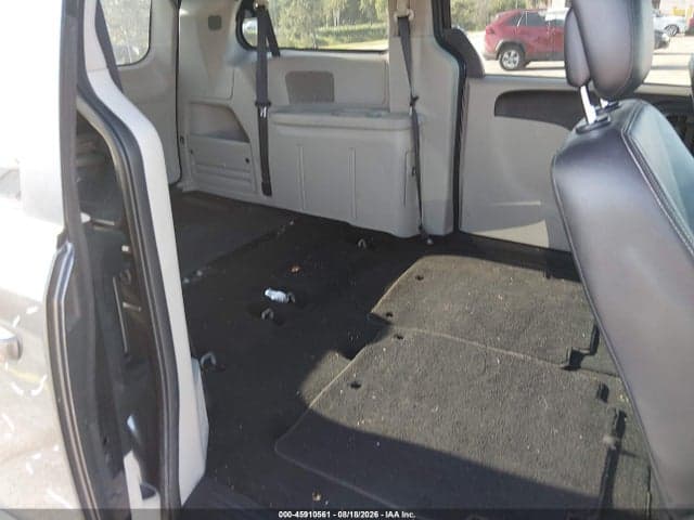 2017 DODGE GRAND CARAVAN SXT 8