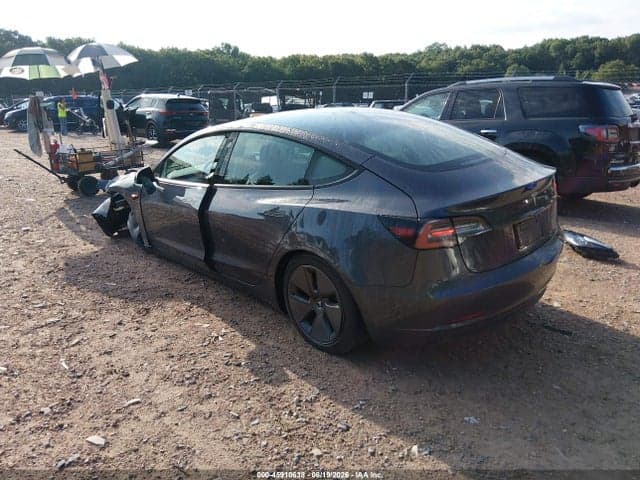 2023 TESLA MODEL 3 REAR-WHEEL DRIVE 3