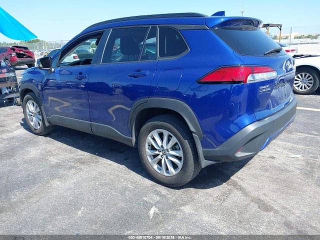 2023 TOYOTA COROLLA CROSS LE 3