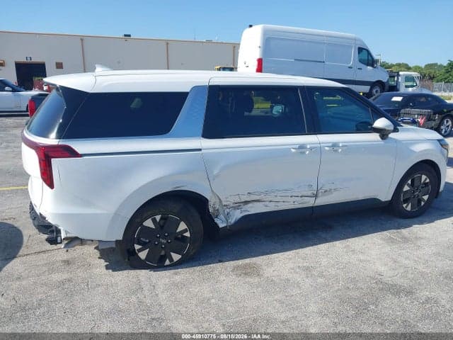 2027 KIA CARNIVAL 6