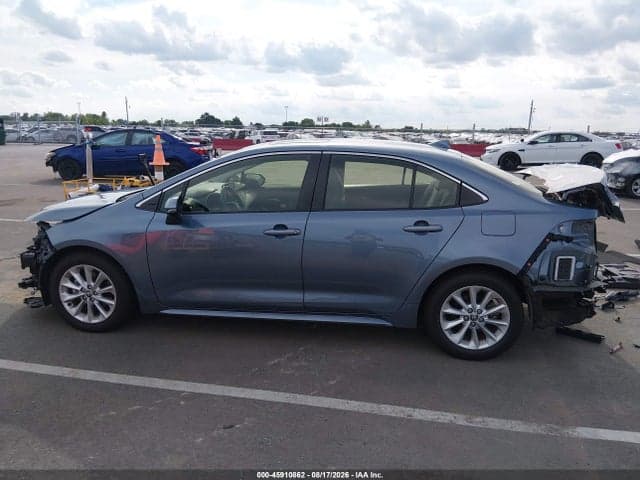 2020 TOYOTA COROLLA XLE 15