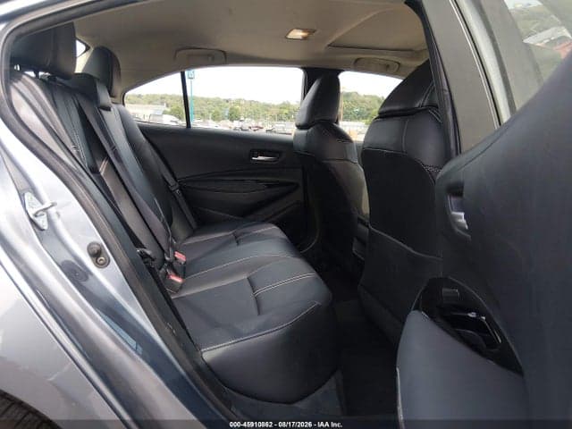 2020 TOYOTA COROLLA XLE 8