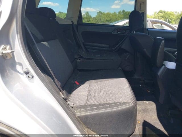 2017 SUBARU FORESTER 2.5I PREMIUM 8