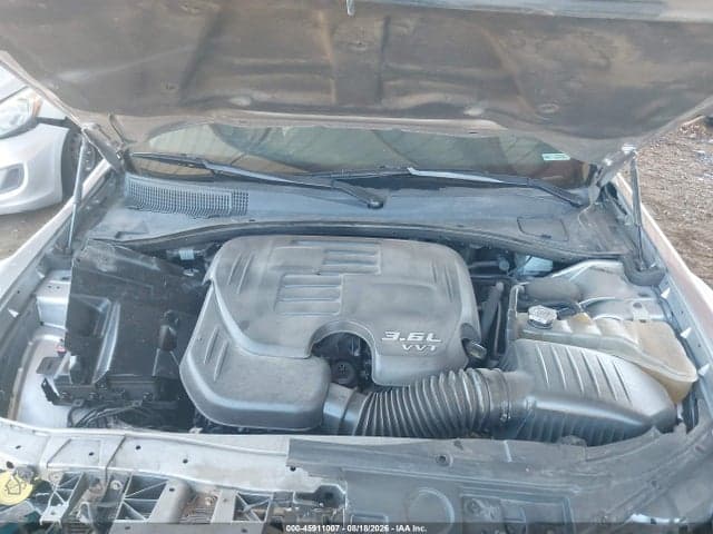 2017 CHRYSLER 300C 9