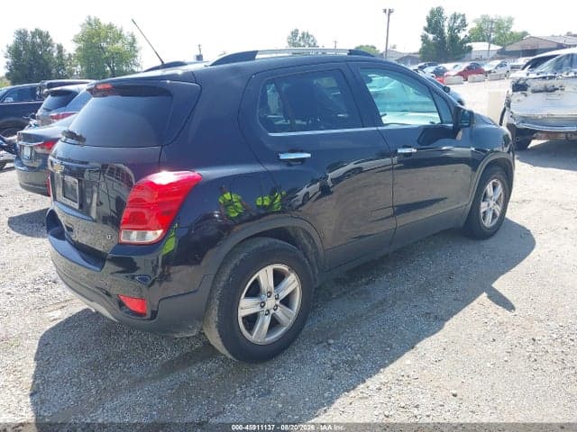 2017 CHEVROLET TRAX LT 4