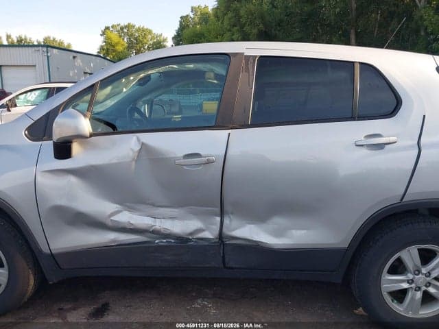 2020 CHEVROLET TRAX AWD LS 6