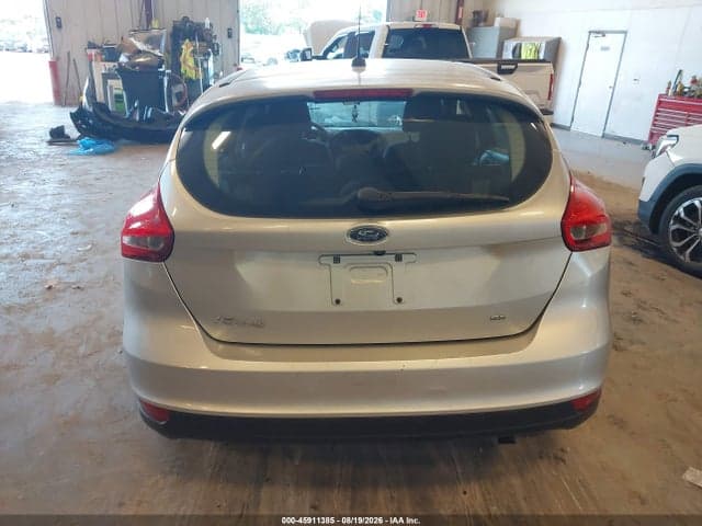 2017 FORD FOCUS SE 16