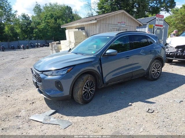 2025 FORD ESCAPE PHEV 2