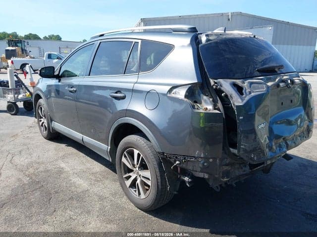 2017 TOYOTA RAV4 XLE 3