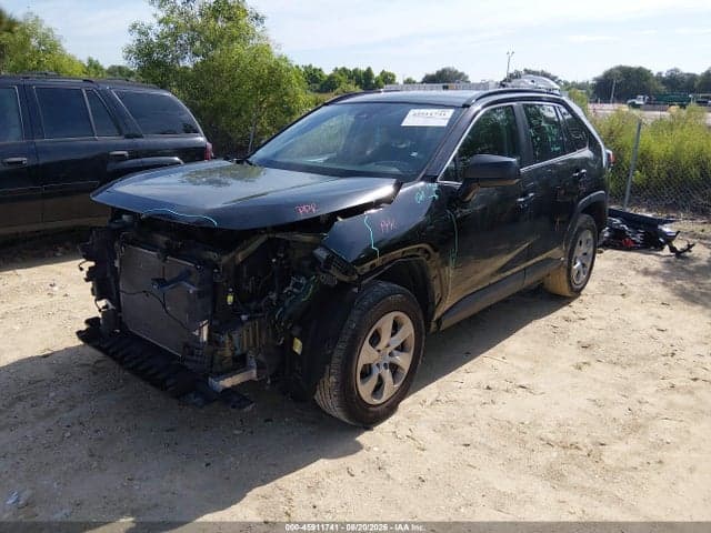2021 TOYOTA RAV4 LE 1