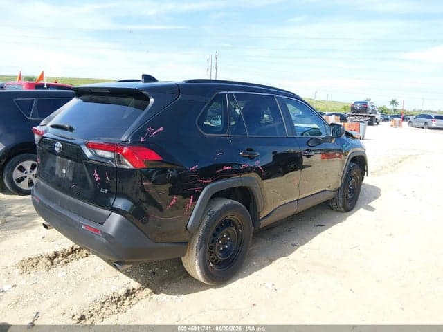2021 TOYOTA RAV4 LE 3