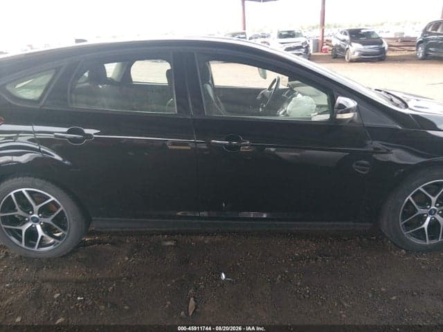 2018 FORD FOCUS SEL 13