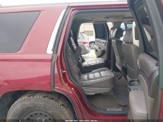 2017 GMC YUKON DENALI 8