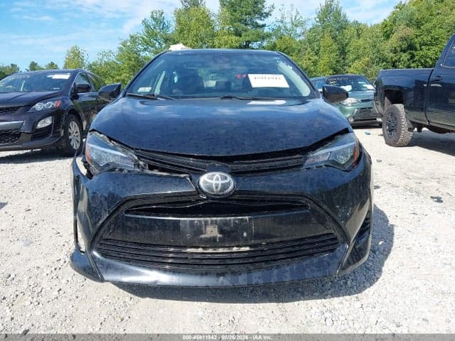 2018 TOYOTA COROLLA LE 12